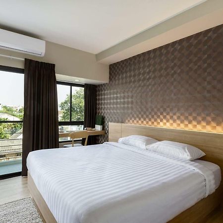 @S115 Residence Samut Prakan Bagian luar foto