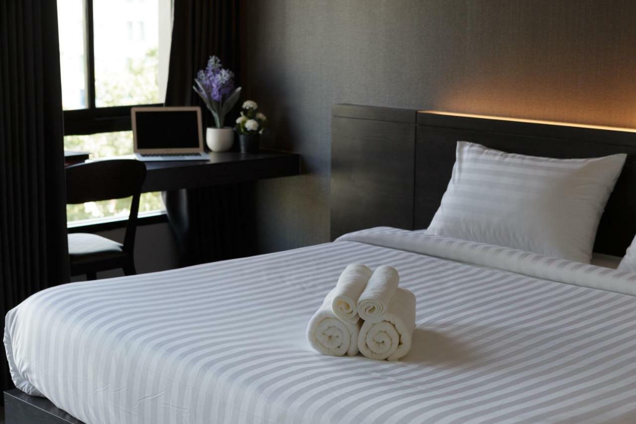 @S115 Residence Samut Prakan Bagian luar foto